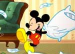 Mickey Mouse Pillow Fight game